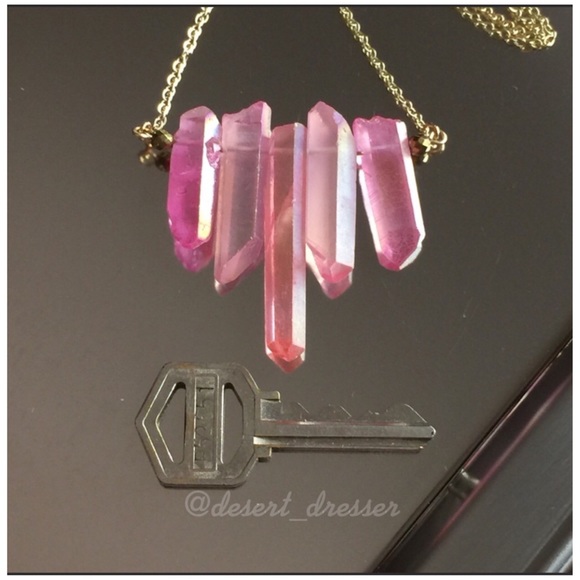 ➖LAST➖Pink Aura Quartz Boho Necklace💕 - Picture 4 of 7